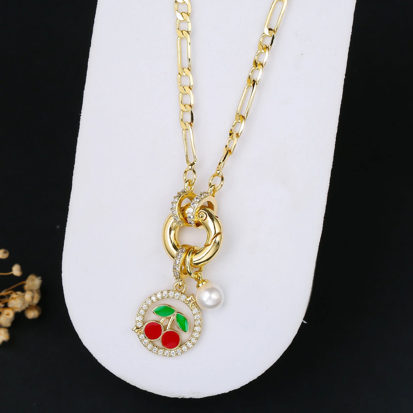 9 Color Fruit Cherry Strawberry Crystal Pendant Necklace 3:1 Chain Jewelry Lucky for Woman Casual Holiday Aesthetic Jewelry Gift