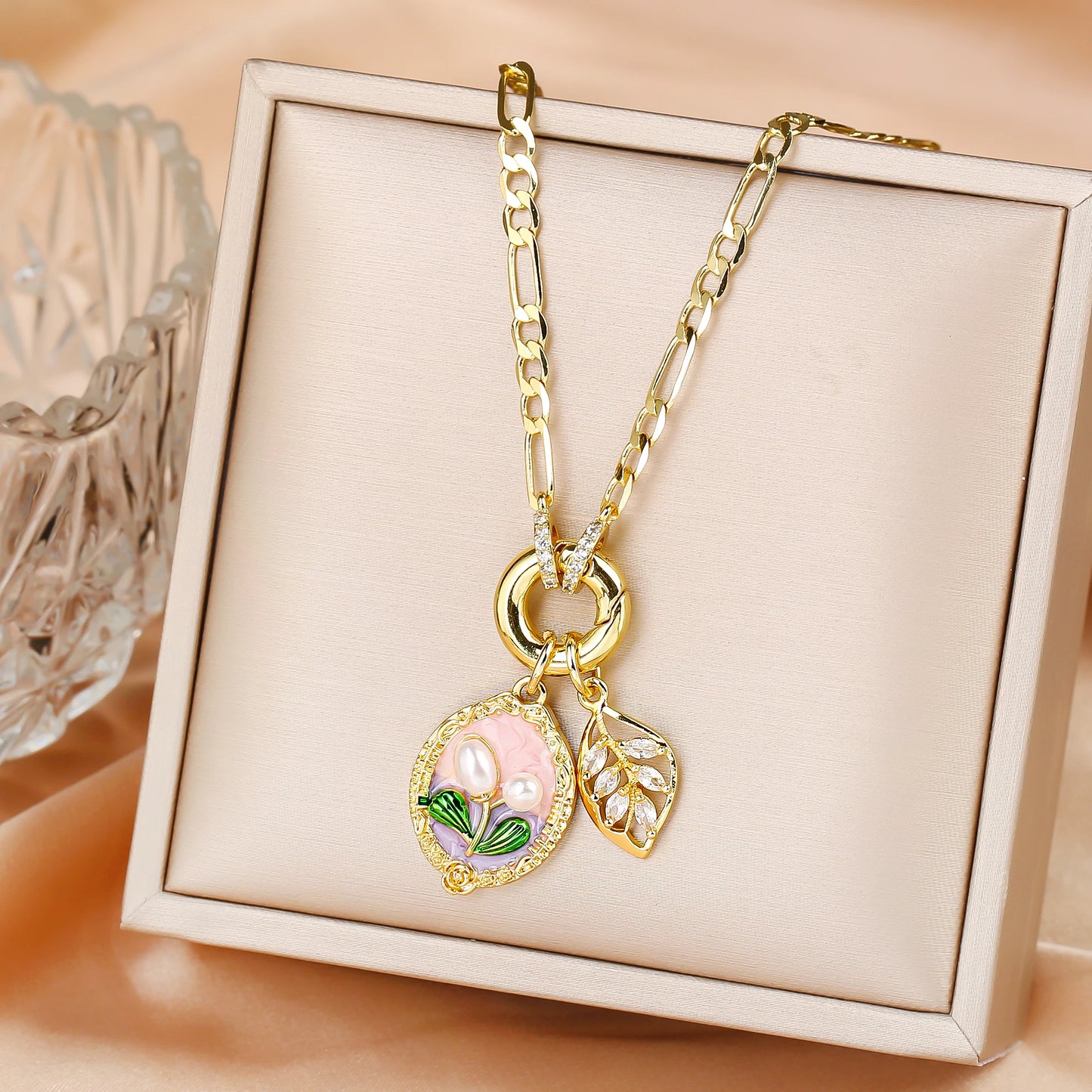 Hot Sale Metal Oil Drop Ocean Series Flower Pearl Leaf Pendant Necklace Charming For Woman Girl Casual Vacation Jewelry Gift