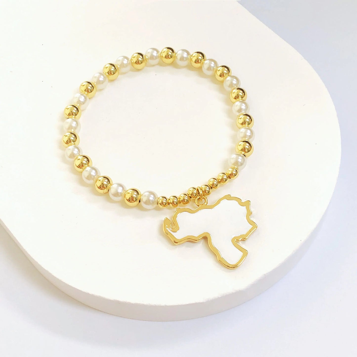 New Fashion Venezuelan Mexican Dominican Map Pendant Woven Pearl Chain Bracelet for Men Women Party Jewelry National Day Gift