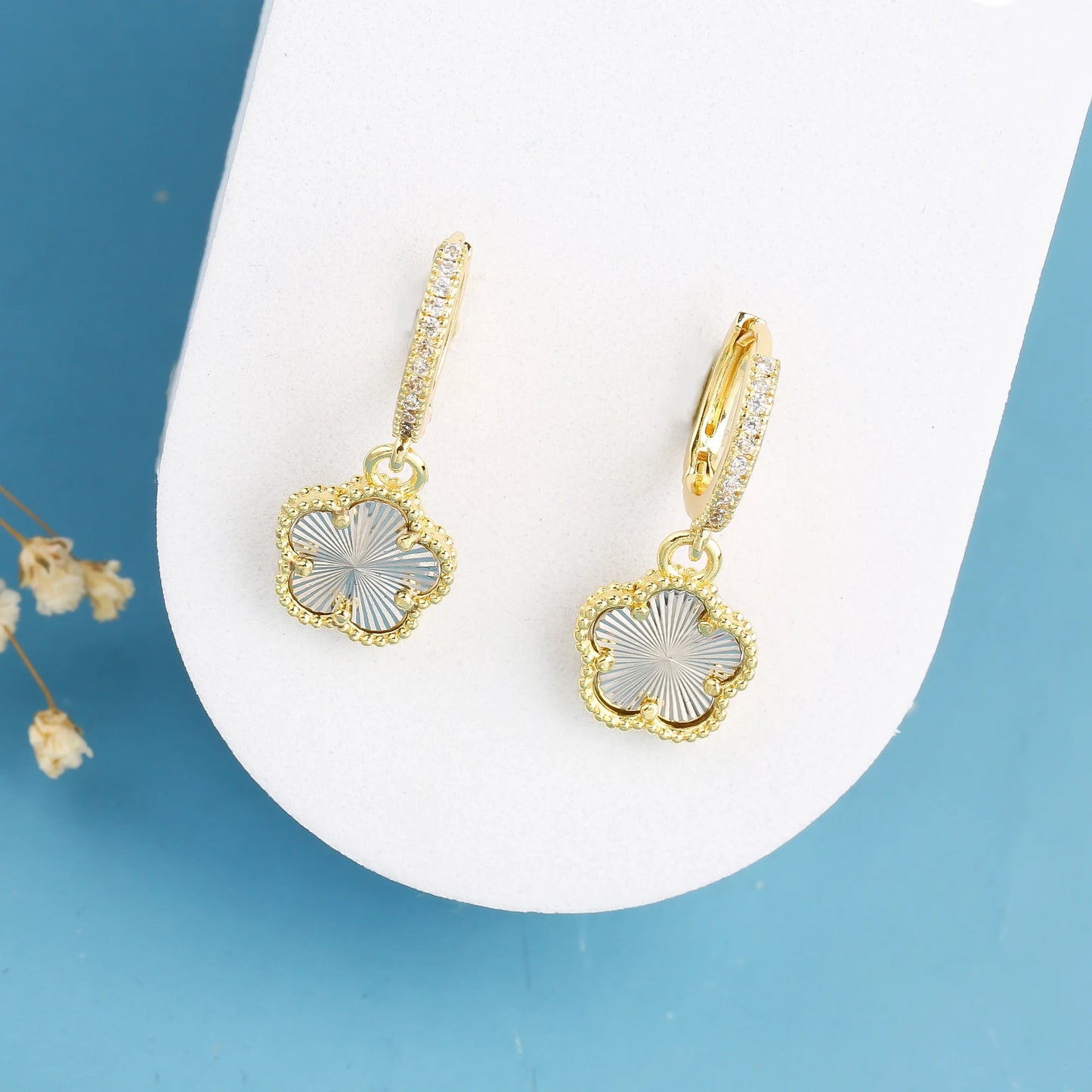 High Quality Natural Stone Five Leaf Flower Drop Earrings Simple for Woman Fashion Party Trend Zircon Jewelry Clover Gift