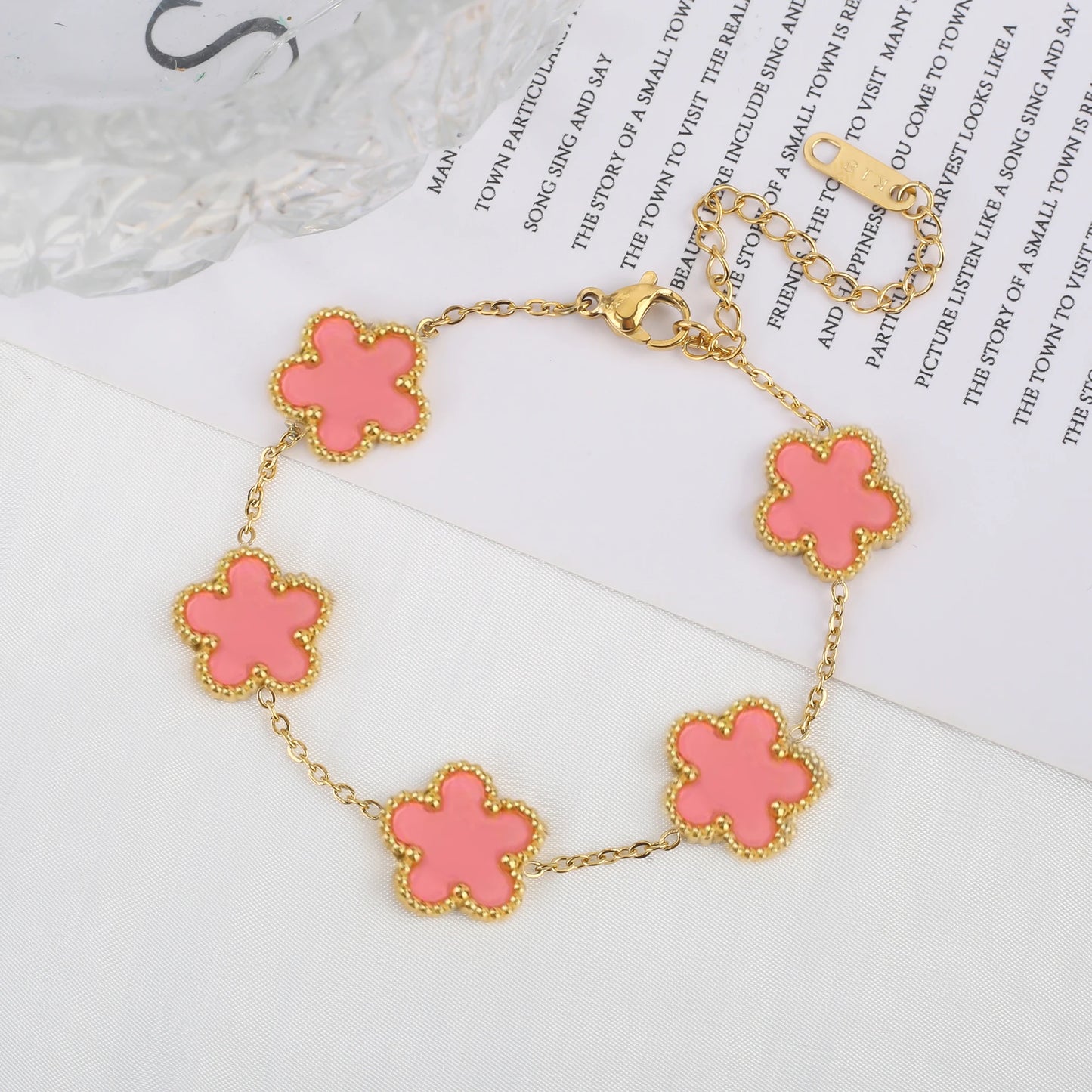 Light Luxury Fashion Stainless Steel Five Leaf Flower Adjustable Bracelet Vintage for Men Women Fashion Wrist Jewelry Clover
