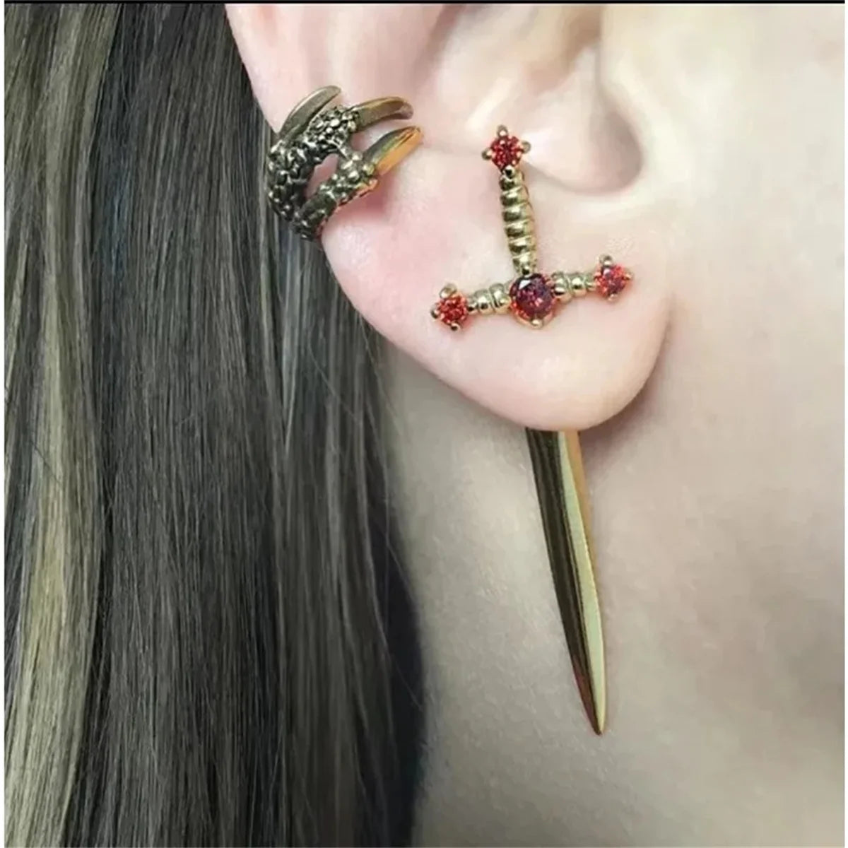 2pcs Gothic Kinitial Sword Stud Earrings,Vintage Cool Punk Crystal Goth Dagger Ear Piercing Jewelry Suitable for Daily Give Gift