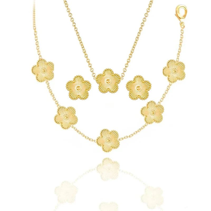 Hot Sale Stainless Steel Luxury Five Leaf Flower Necklace Earrings Bracelet Jewelry Set for Woman Party Flower Jewelry Clover