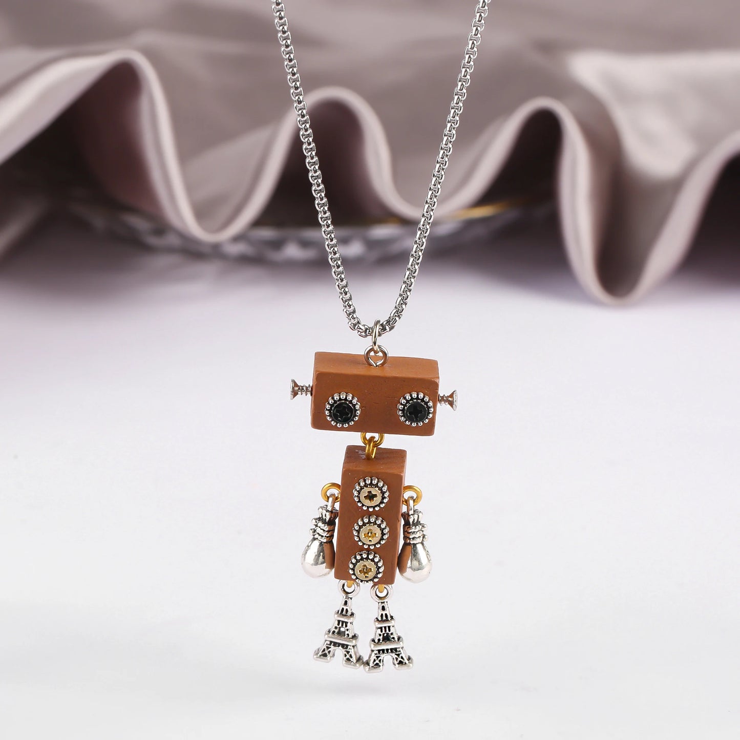 New Creative Wood Robot Pendant Necklace Personality Cartoon Sweater Chain Fashion For Men Women Party Jewelry Gift Wholesale