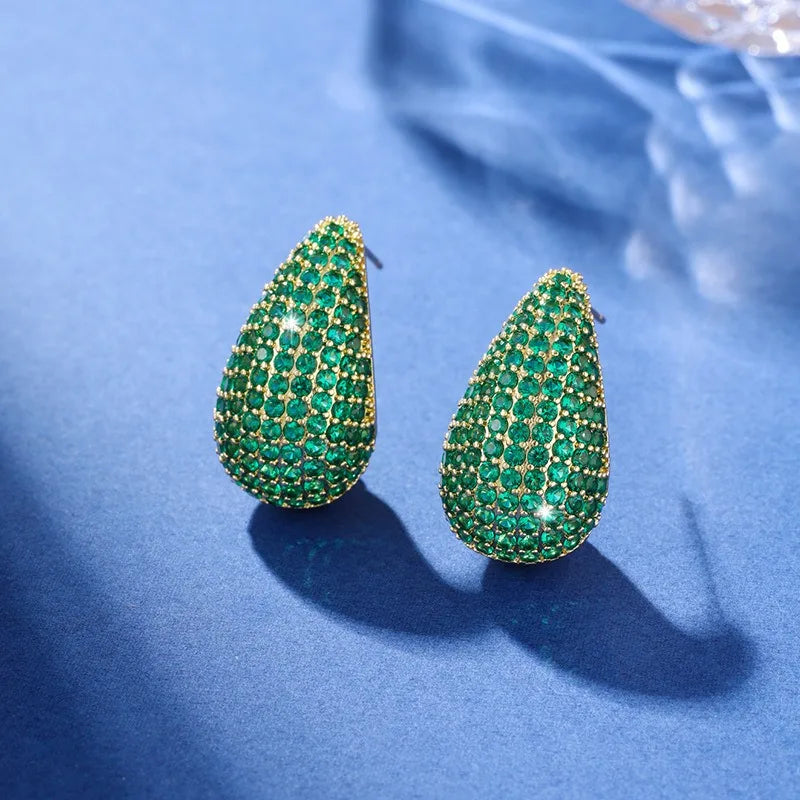Classic Hot Sale Sparkling Zirconia Teardrop Comma Studs Earrings High Quality Women Fashion Party Wedding Jewelry Accessories