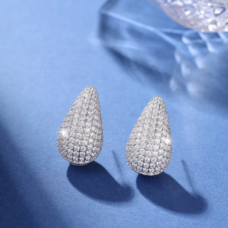 Classic Hot Sale Sparkling Zirconia Teardrop Comma Studs Earrings High Quality Women Fashion Party Wedding Jewelry Accessories