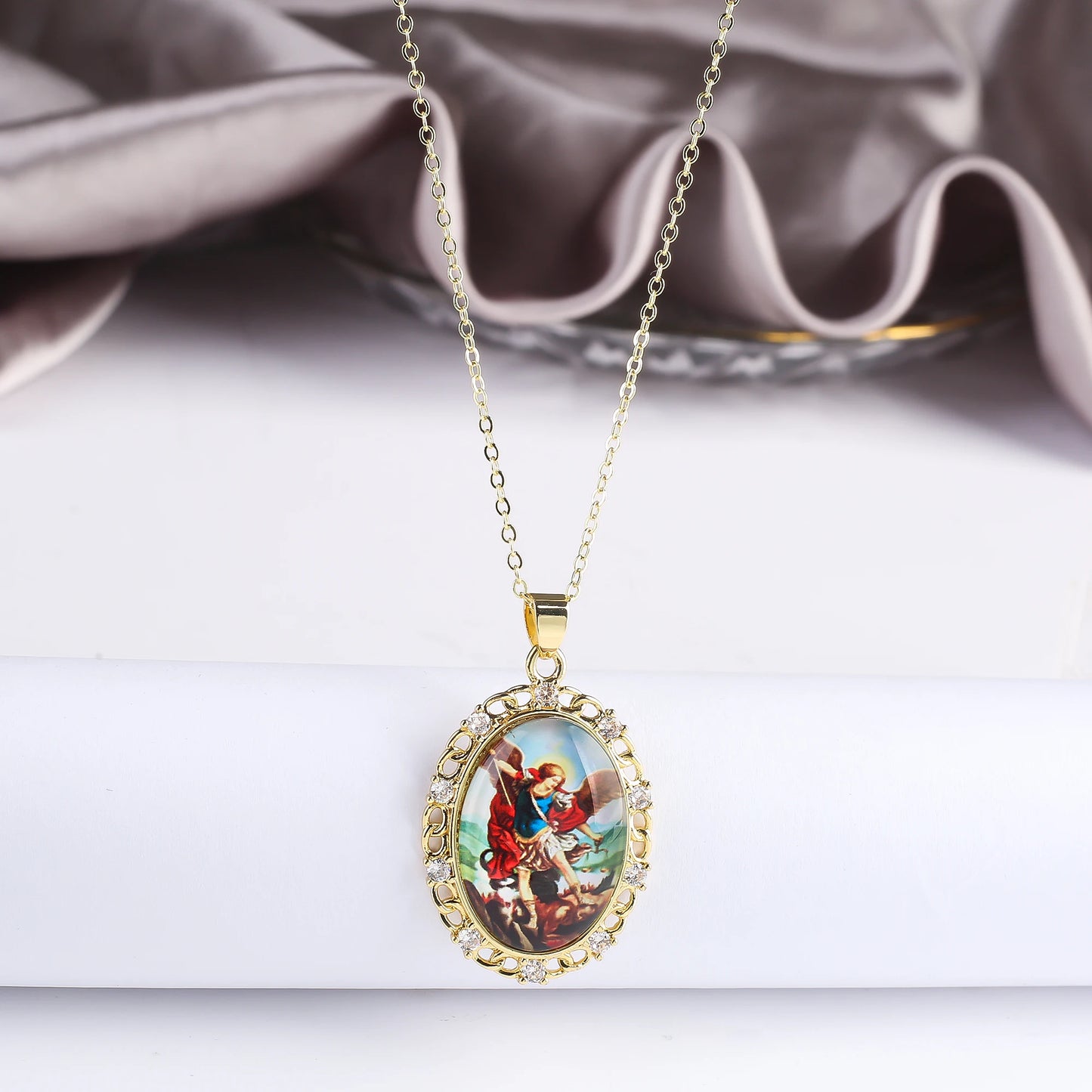 9 Style Fashion Virgin Mary St. Jude Pendant Necklace Classic for Religious Figures Jewelry Choker Chain Daily Wear Party Gift