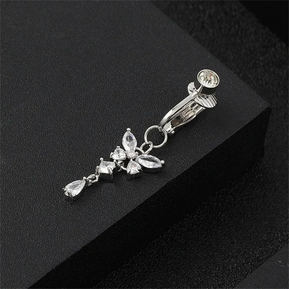 1Pc Trendy Zircon Butterfly Shape Clip On Belly Button Ring,Belly Fake Piercing Navel Body Jewelry Suitable Daily Vacation Wear