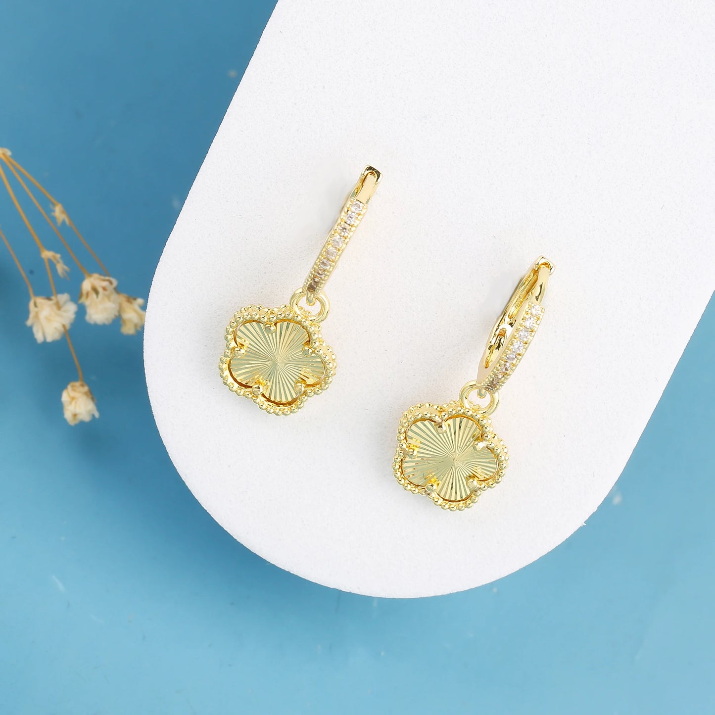 High Quality Natural Stone Five Leaf Flower Drop Earrings Simple for Woman Fashion Party Trend Zircon Jewelry Clover Gift