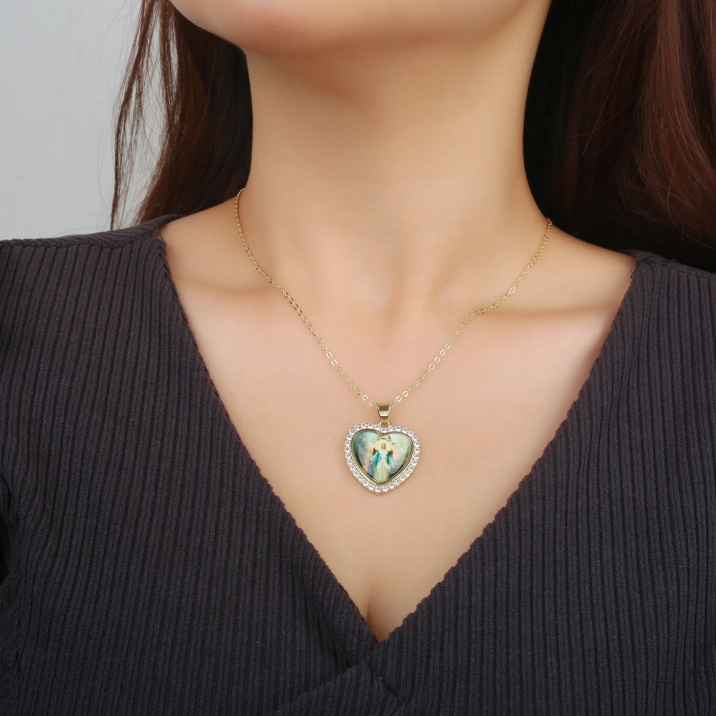 Fine Trendy Heart Shape Religious Figure Virgin Mary Pendant Necklace Fine Holiday Party Catholic Jewelry Gift Wholesale