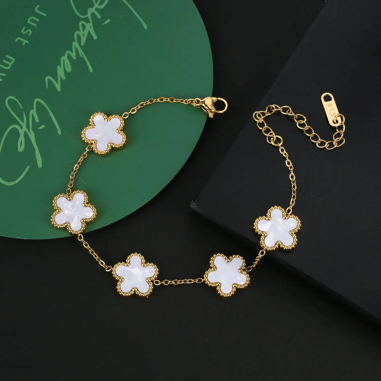 Gold Plated Hot Sale 316L Stainless Steel Plant Five Leaf Flower Bracelet Classic For Woman New Fashion Party Jewelry Clover