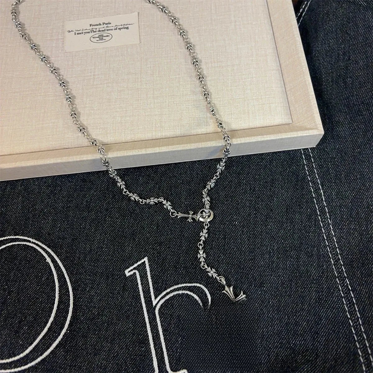 Retro Cross Necklace Women's Style 2025 New Small Sweater Chain Clavicle Chain Sweater Chain Hanging Neck Accessories Jewelry