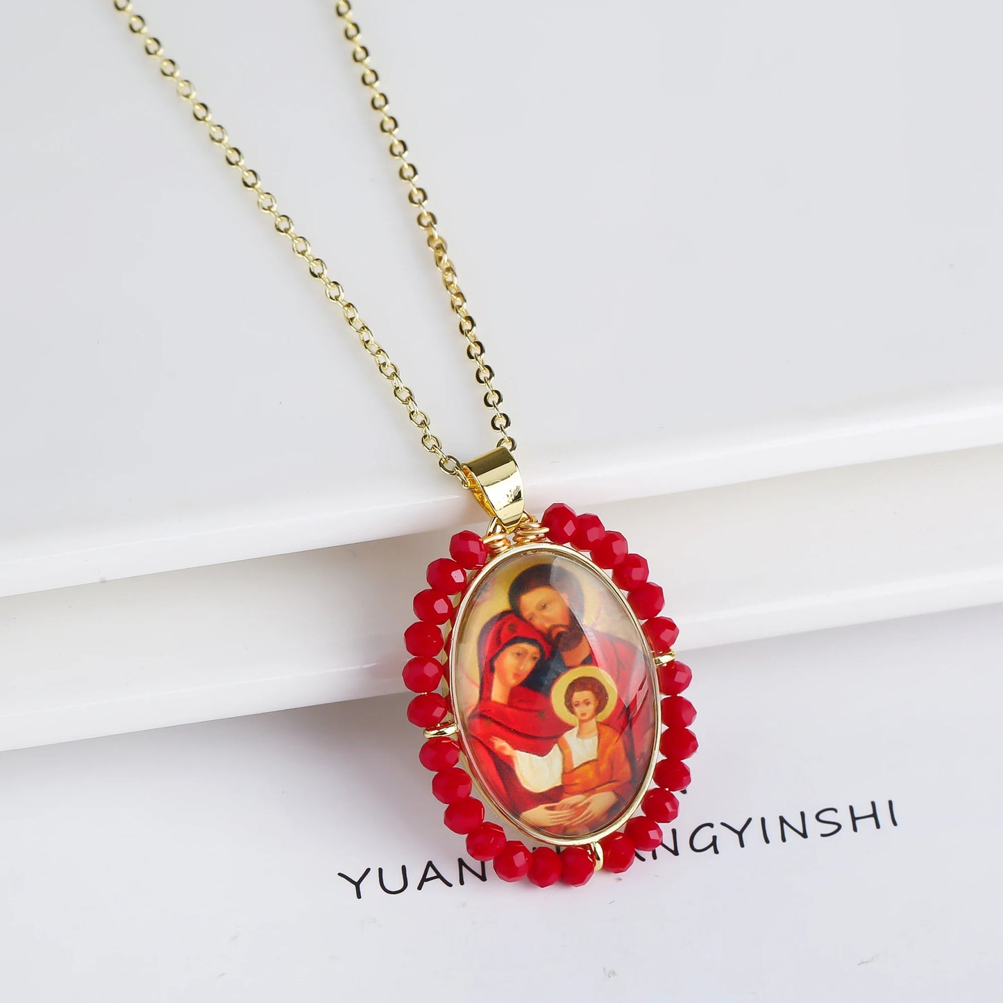 Fashion Shiny Crystal Oval Pendant Necklace High Quality Religious Characters Jewelry Luxury for Man Woman Jewelry Daily Wear