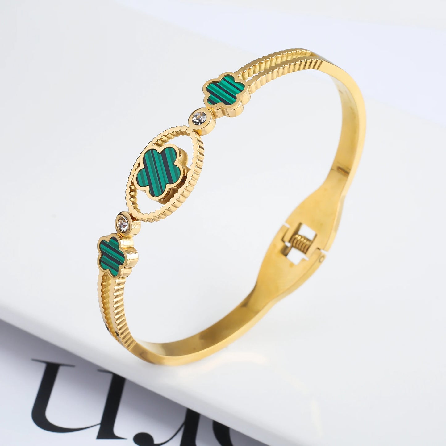 High Quality Hot Selling Plum Blossom Plant Five Leaf Flower Adjustable Bracelet Accessories For Women's Luxury Jewelry Clover