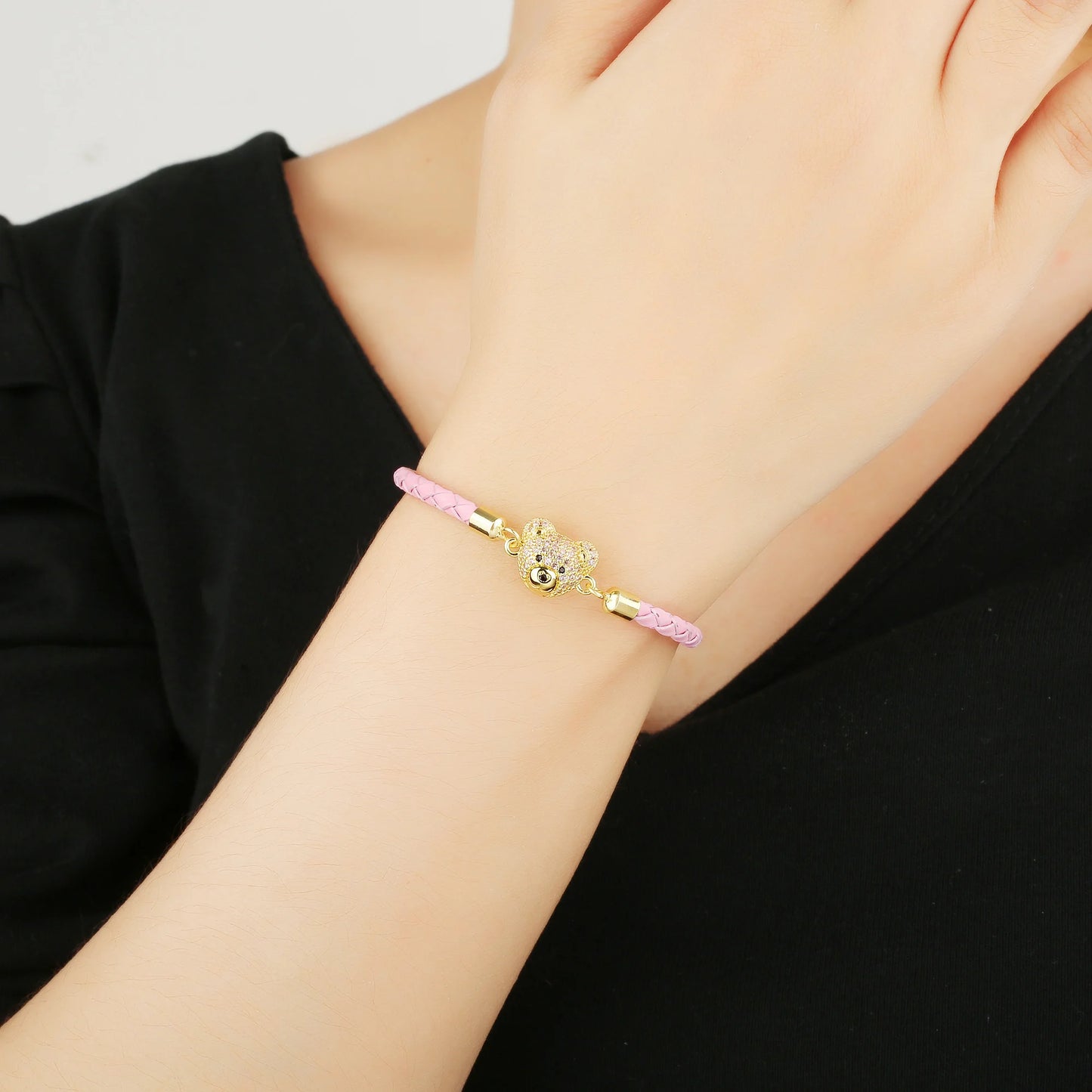 Adjustable Leather Braided Zirconia Bear Bracelet Classic Woman Animal Bracelet Fashion for Party Jewelry Gift Accessories