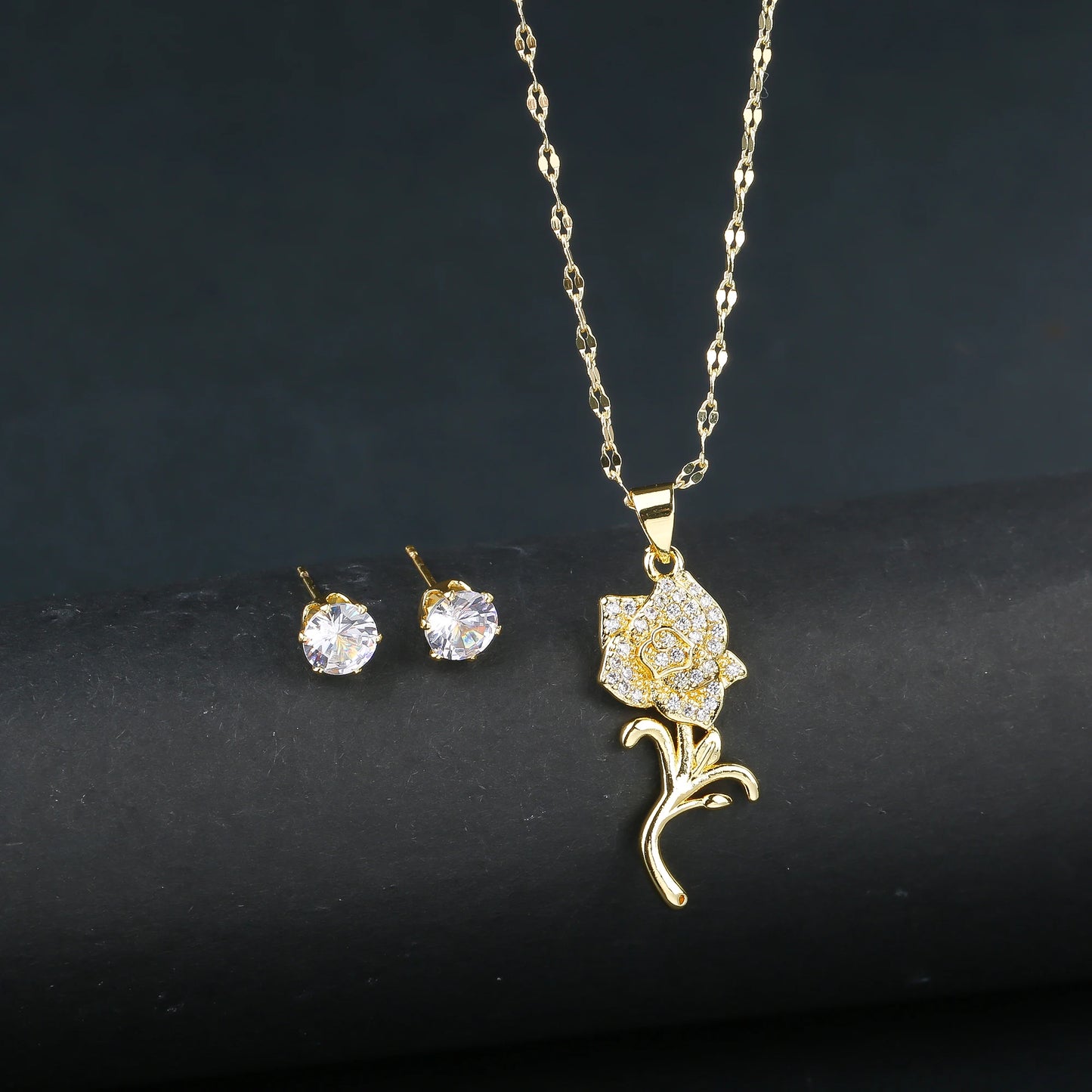 2pcs Sparkling Crystals Botanical Sunflower Necklace Earrings Jewelry Set for Woman New Fashion Casual Party Jewelry GirlGift