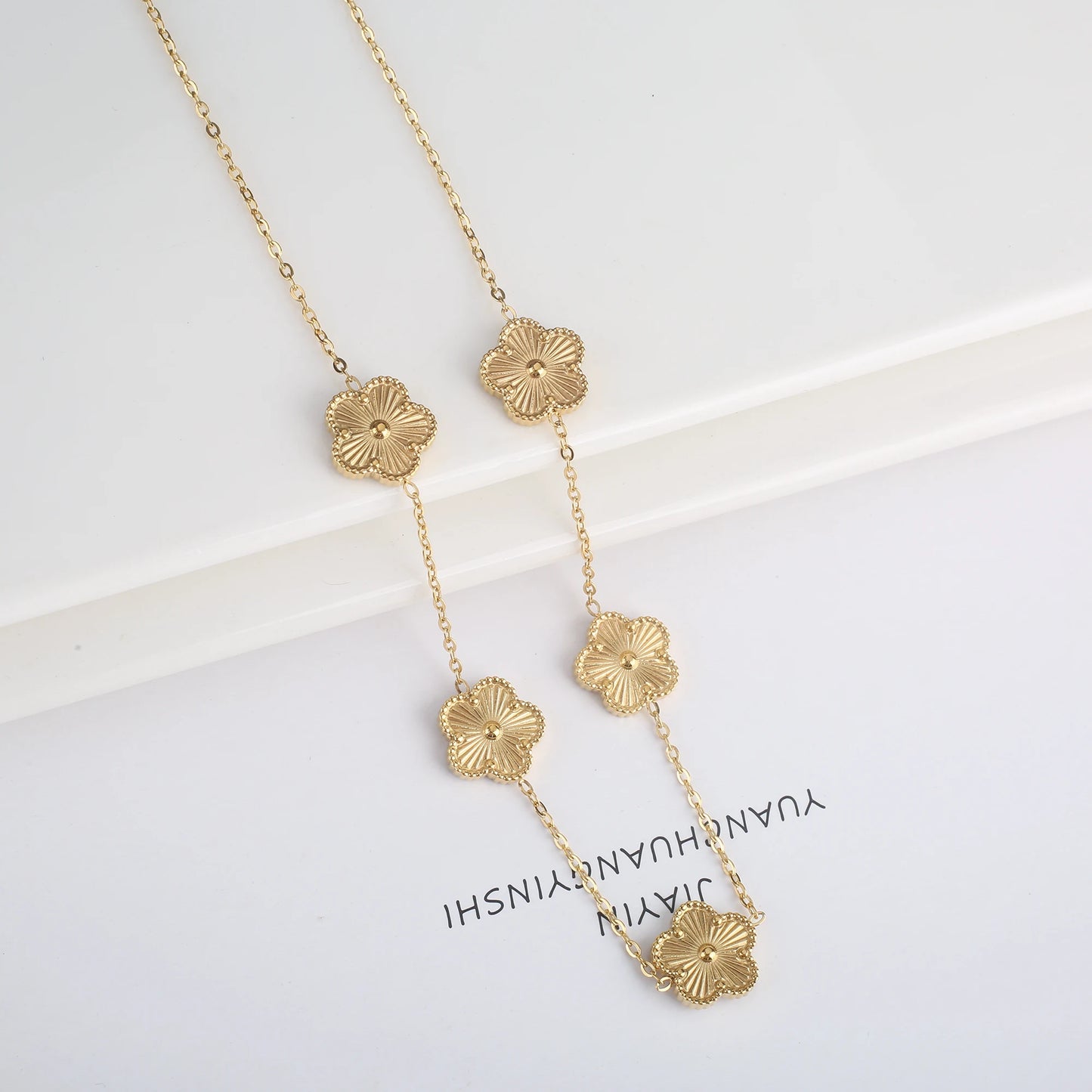 Waterproof Clover five-leaf flower Metal Laser Stainless Steel Jewelry Set Classic for Woman Luxury Party Jewelry Daily Wear