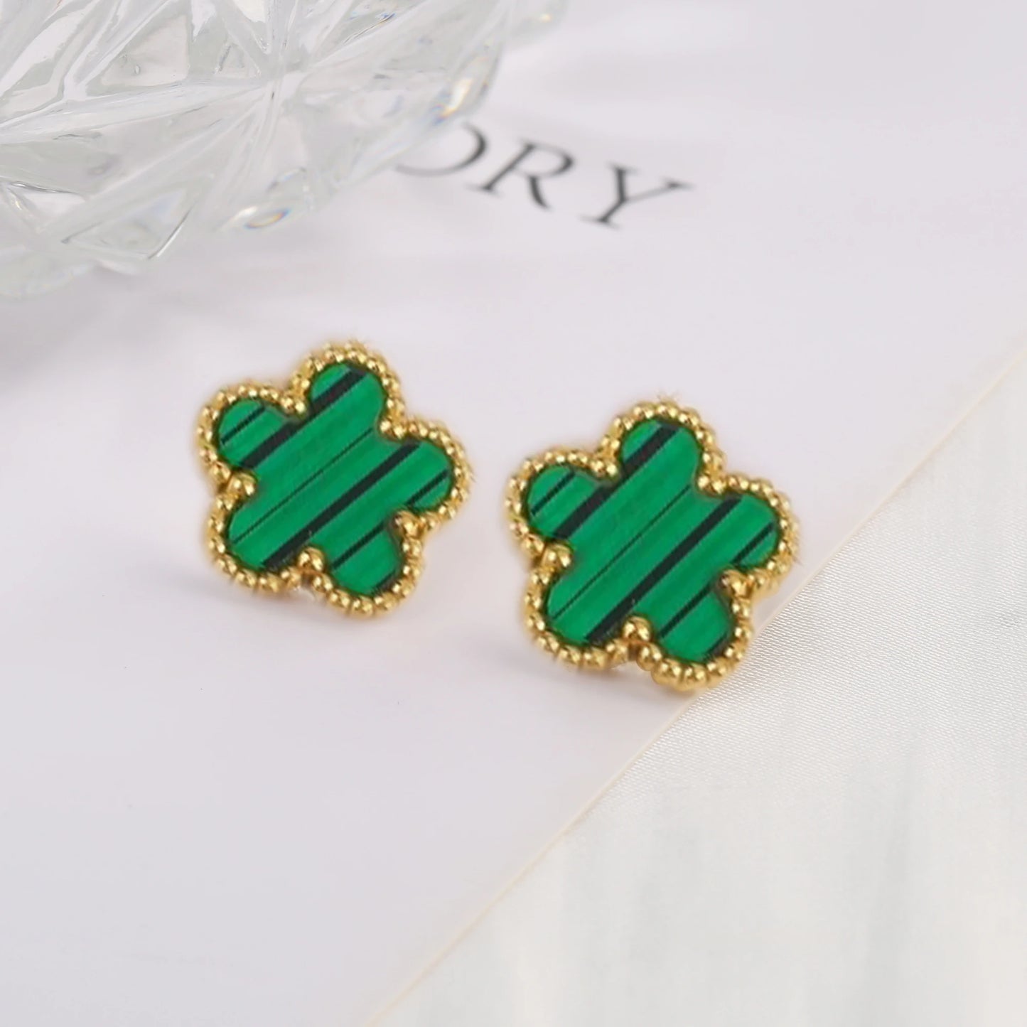 Trending Shell Flower Stainless Steel Five Leaf Flower Stud Earrings for Women Clover Ear Piercing Fashion Jewelry Party Gifts