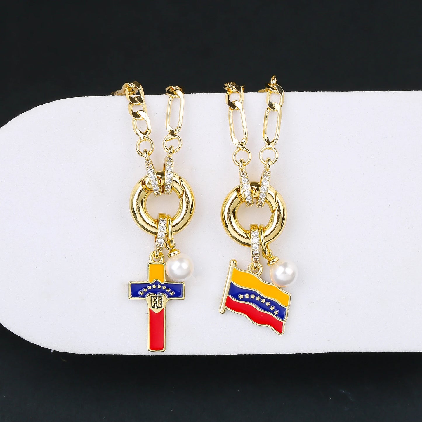 Hot Sale Venezuela Flag Cross Pendant Necklace Simple for Man Woman Party Birthday Jewelry National Day Gift Choker
