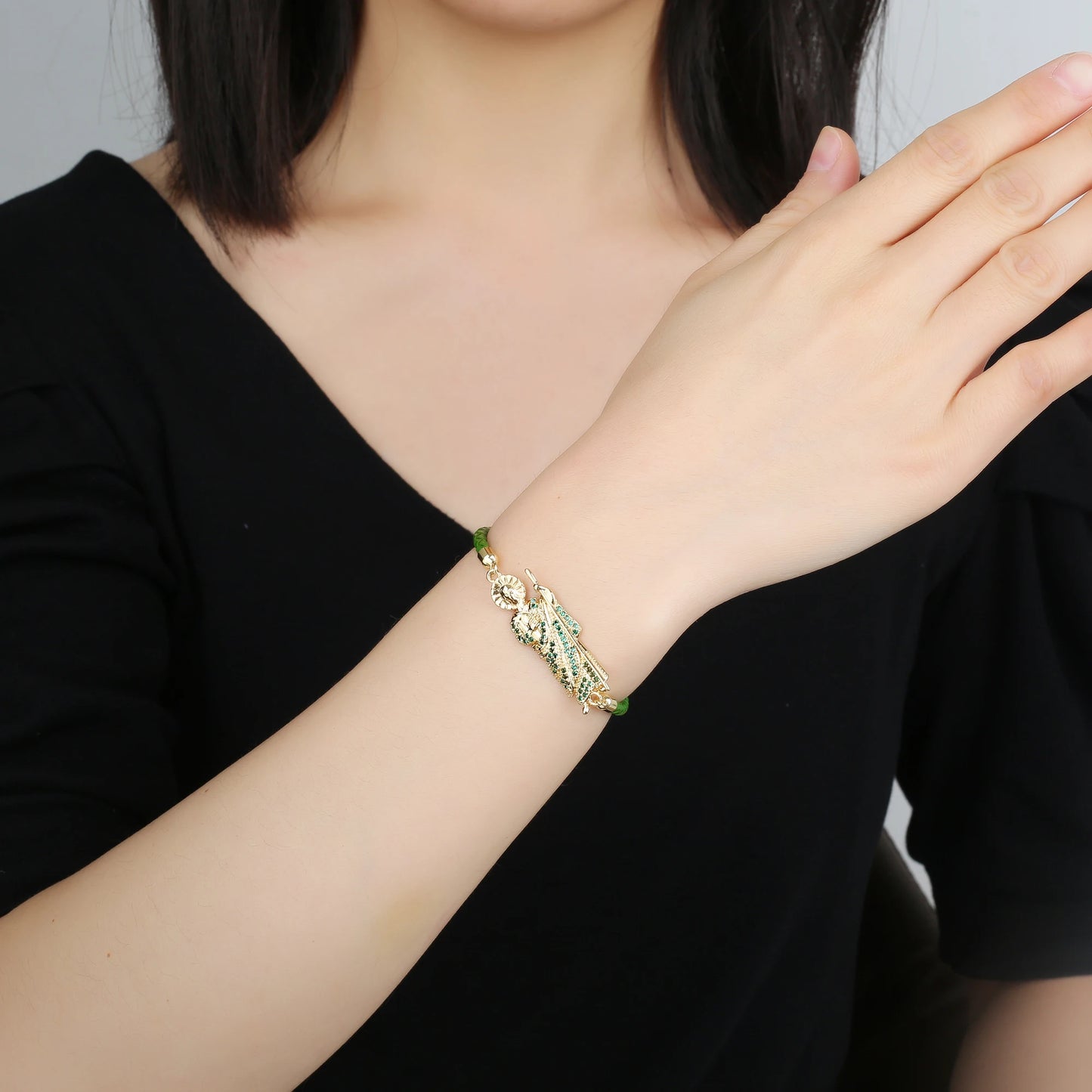 Hot Sale Green Pink Religious St. Jude Leather Rope Braided Jewelry Bracelet Fashion for Man Woman Daily Party Zirconia Jewelry