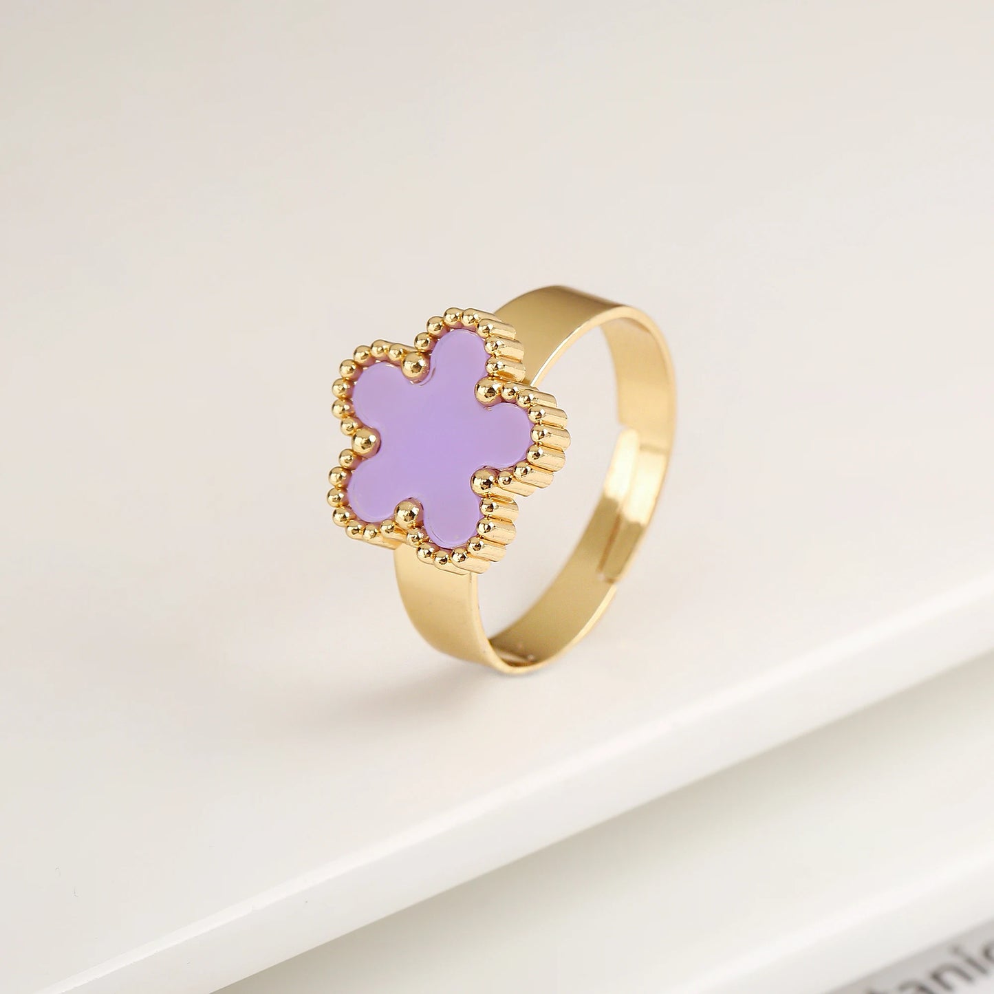 New Design Classic Luxury Stainless Steel Laser Double Flowers Open Ring Temperament For Woman Party Jewelry Daily Wear Clover