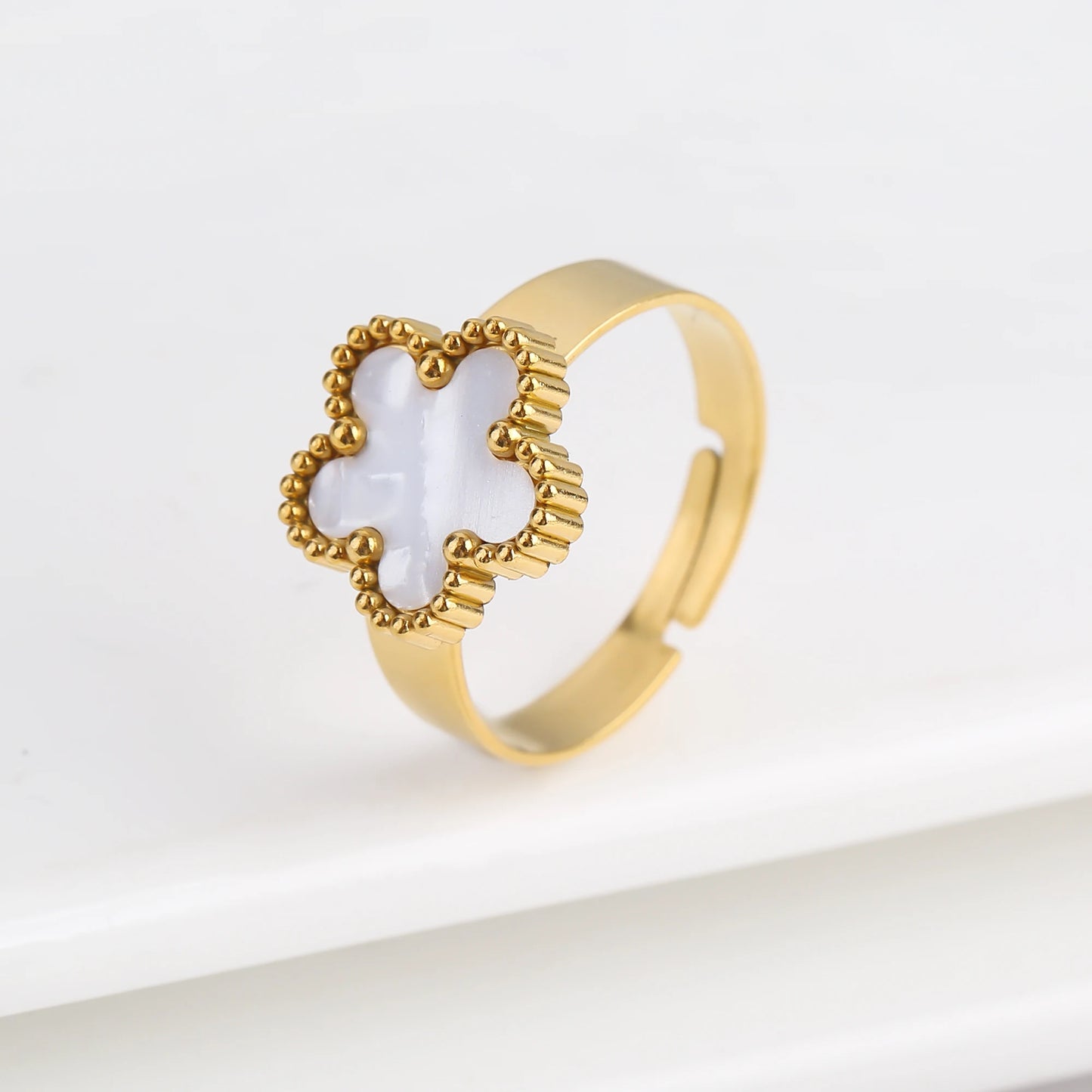 New Design Lucky Stainless Steel FIve Leaf Flower Bangle Ring Jewelry Set for Women Waterproof Fashion Jewelry Party Gift Clover
