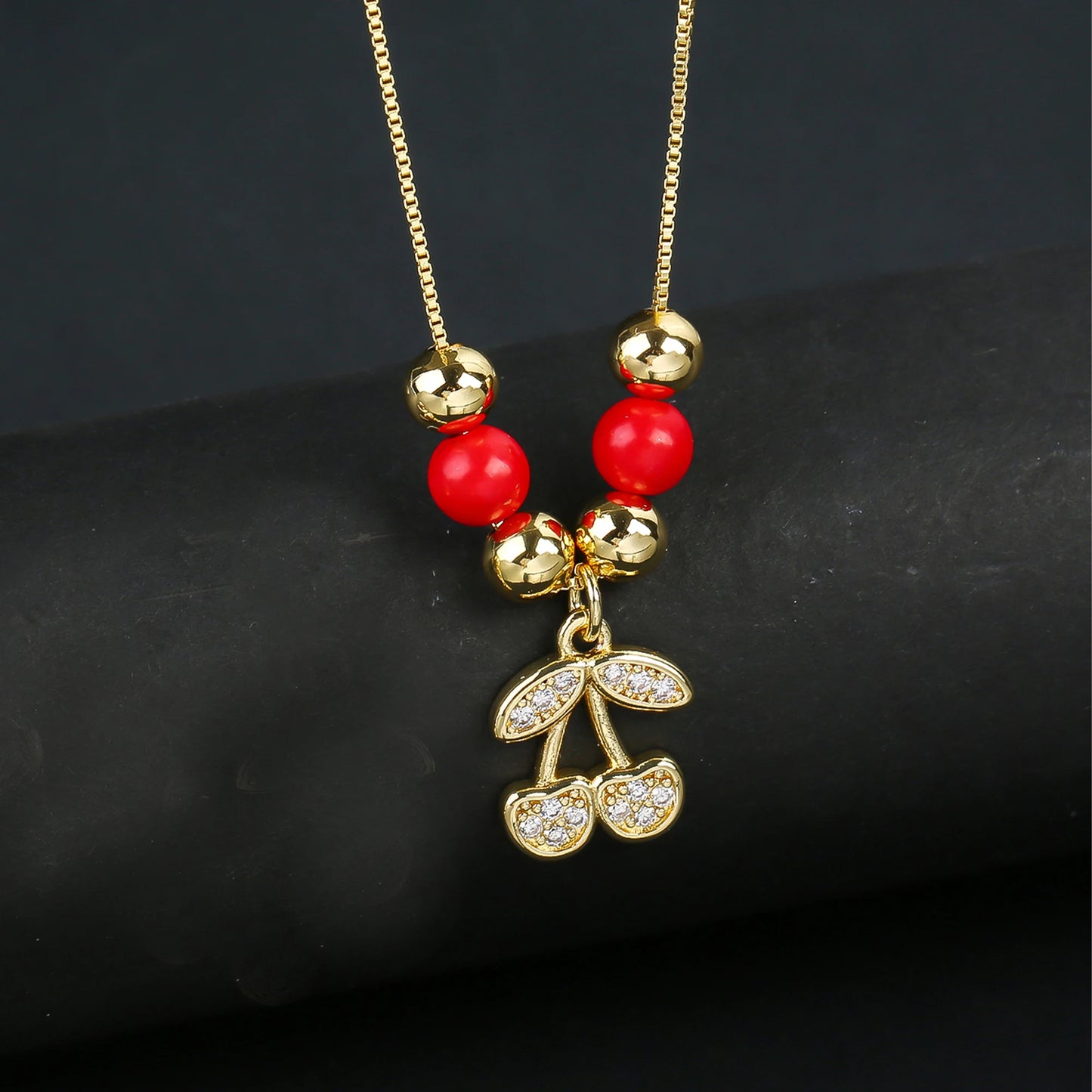 Hot Sale Crystal Red Cherry Pendant Necklace For Woman Gold Plated Fruit Collarbone Chain Fashion Daily Party Jewelry Gift