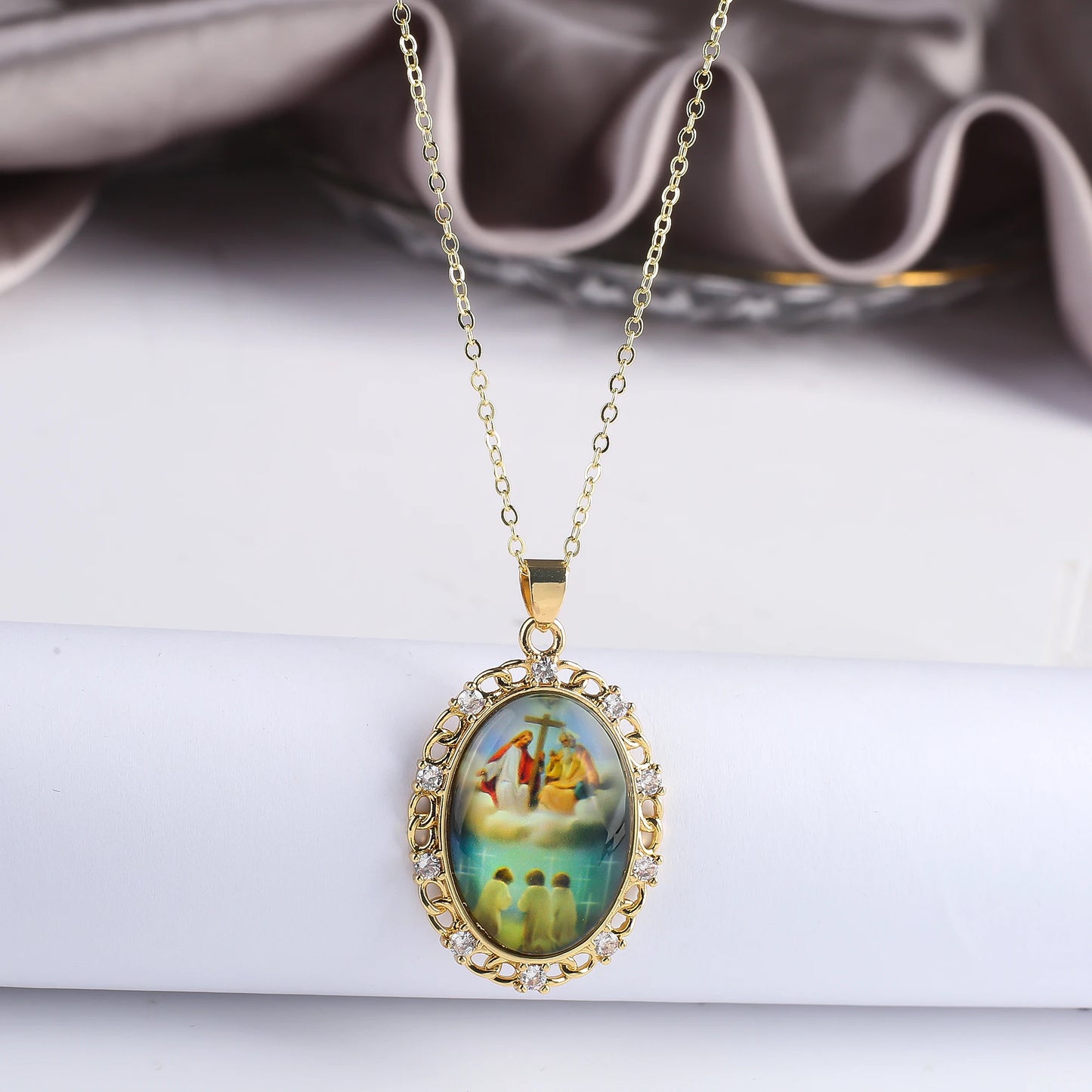 9 Style Fashion Virgin Mary St. Jude Pendant Necklace Classic for Religious Figures Jewelry Choker Chain Daily Wear Party Gift