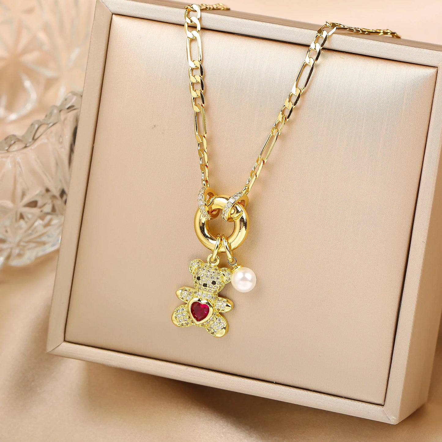 Sparkling Crystal Zirconia Animal Cute Bear Pendant Necklace Classic for Woman Girl Holiday Clavicle Chain Jewelry Casual Gifts