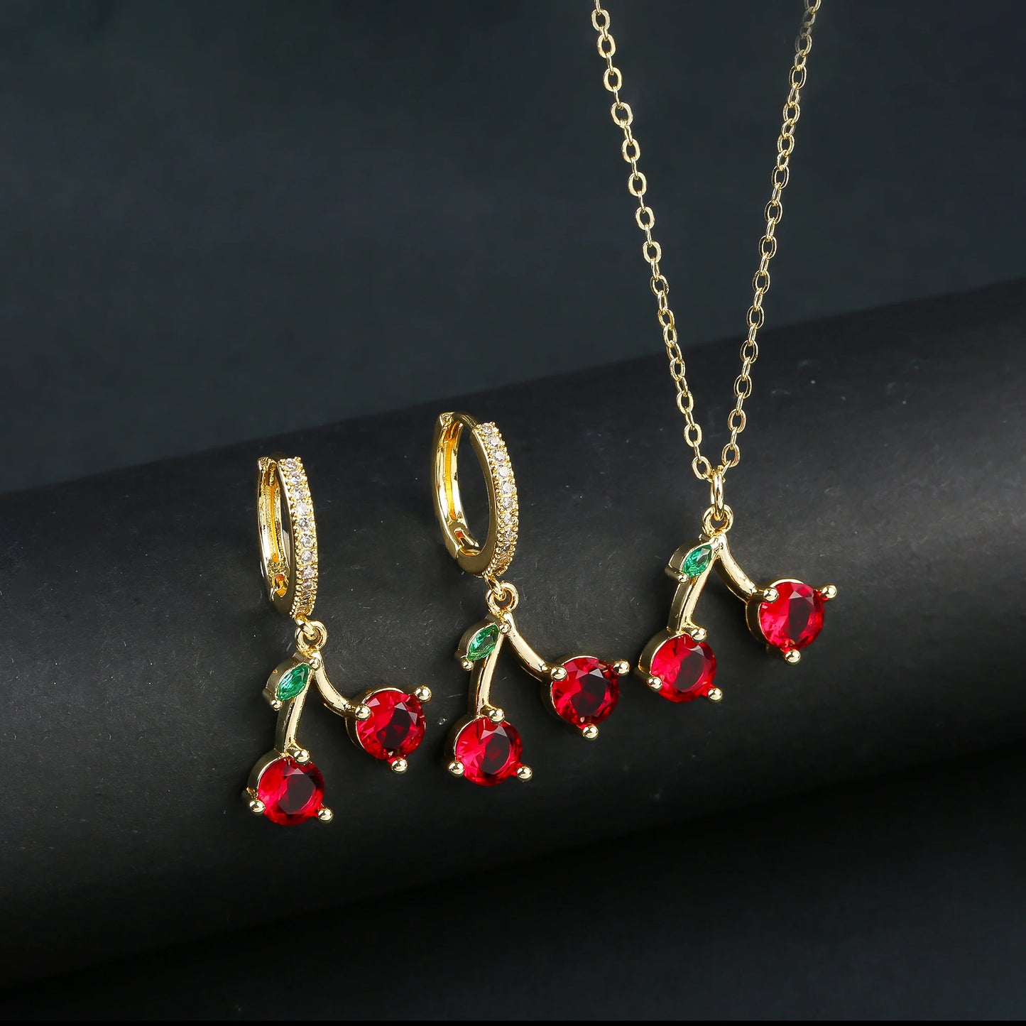 Light Luxury Crystal Zirconia Red Cherry Jewelry Set Earrings Necklace for Women Girls Sweet Jewelry Accessories Party Gifts