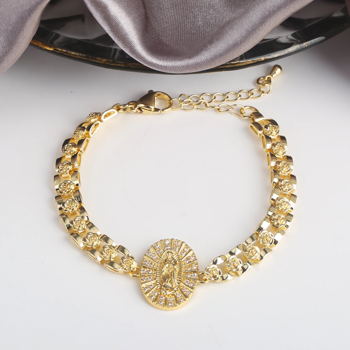 New Design Rosette Chain Virgin Mary Bracelet Fashion Woman Adjustable Bracelet Delicate Birthday Party Jewelry Gift Wholesale