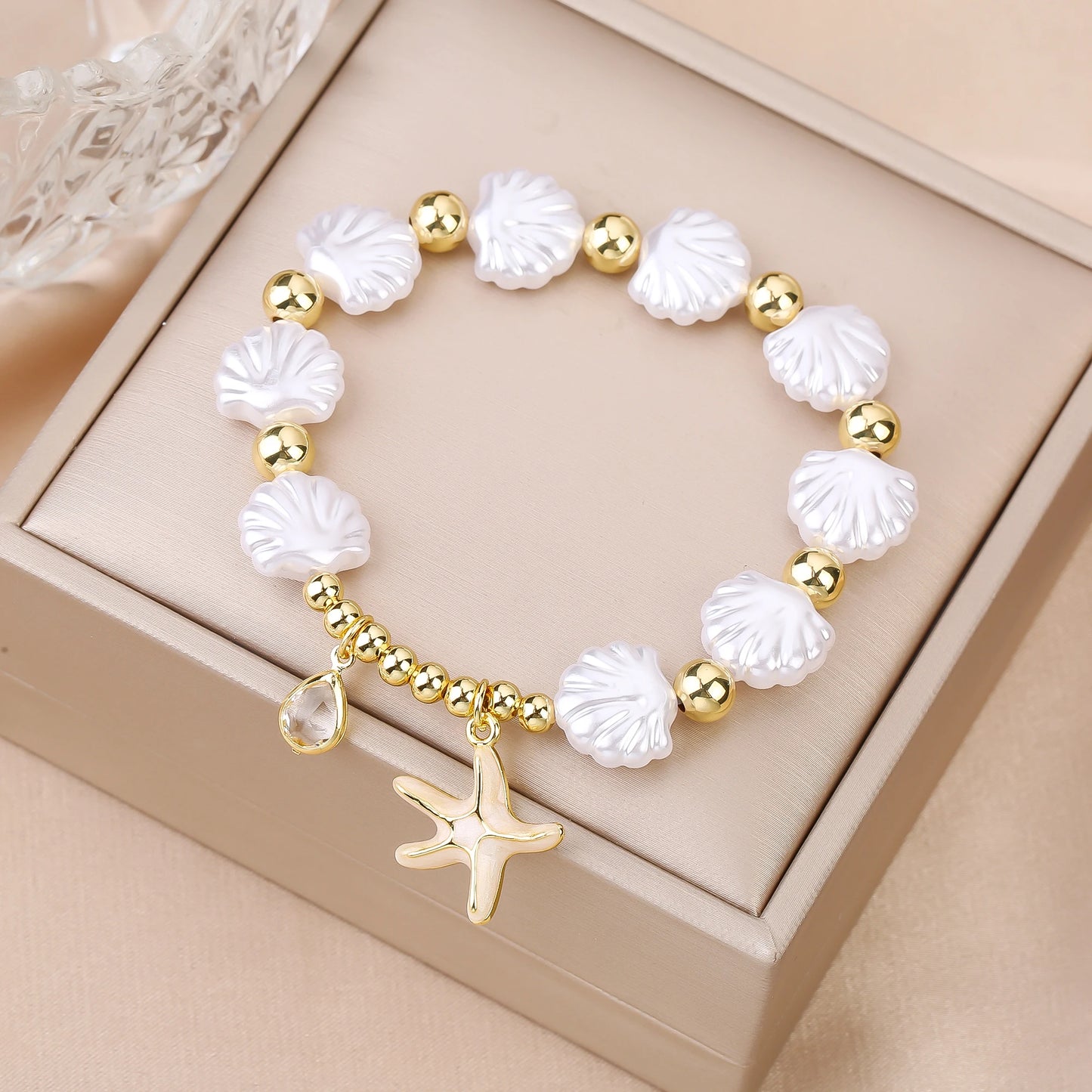Hot Sale White Shell Woven Starfish Pendant Gold Plated Copper Bead Bracelet Luxury for Woman Girl New Trend Party Jewelry