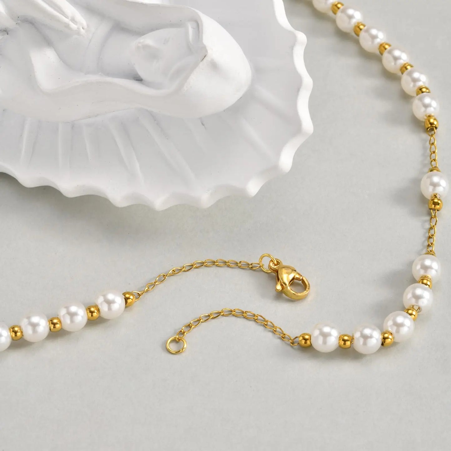 Imitation Pearl Beaded Chain Holy Virgin Mary Y-Shaped Necklace, Stainless Steel Cross Pendant Necklace,Religious Prayer Jewelry