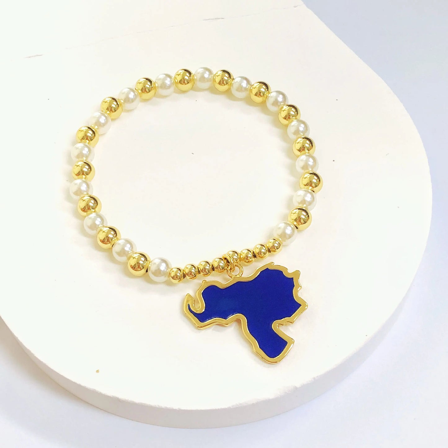 New Fashion Venezuelan Mexican Dominican Map Pendant Woven Pearl Chain Bracelet for Men Women Party Jewelry National Day Gift