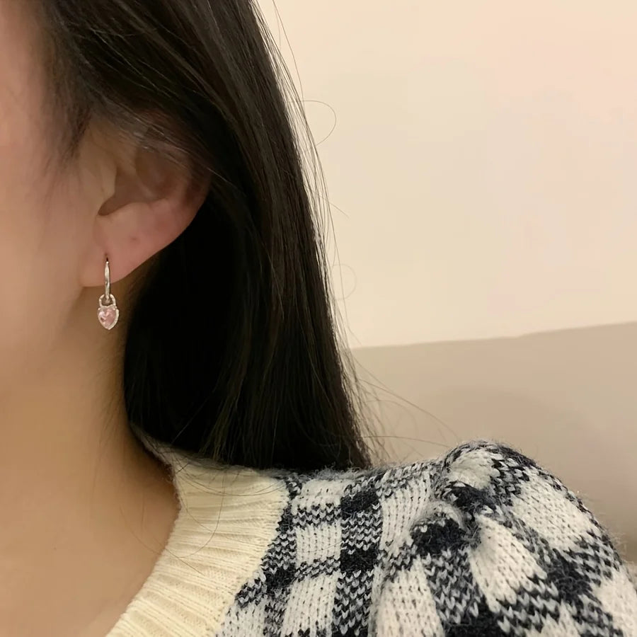 2Pcs Fashion Minimalist Rhinestone Studded Heart-shaped Earrings For Women,Hypoallergenic Cartilage Piercing Jewelry Accessories
