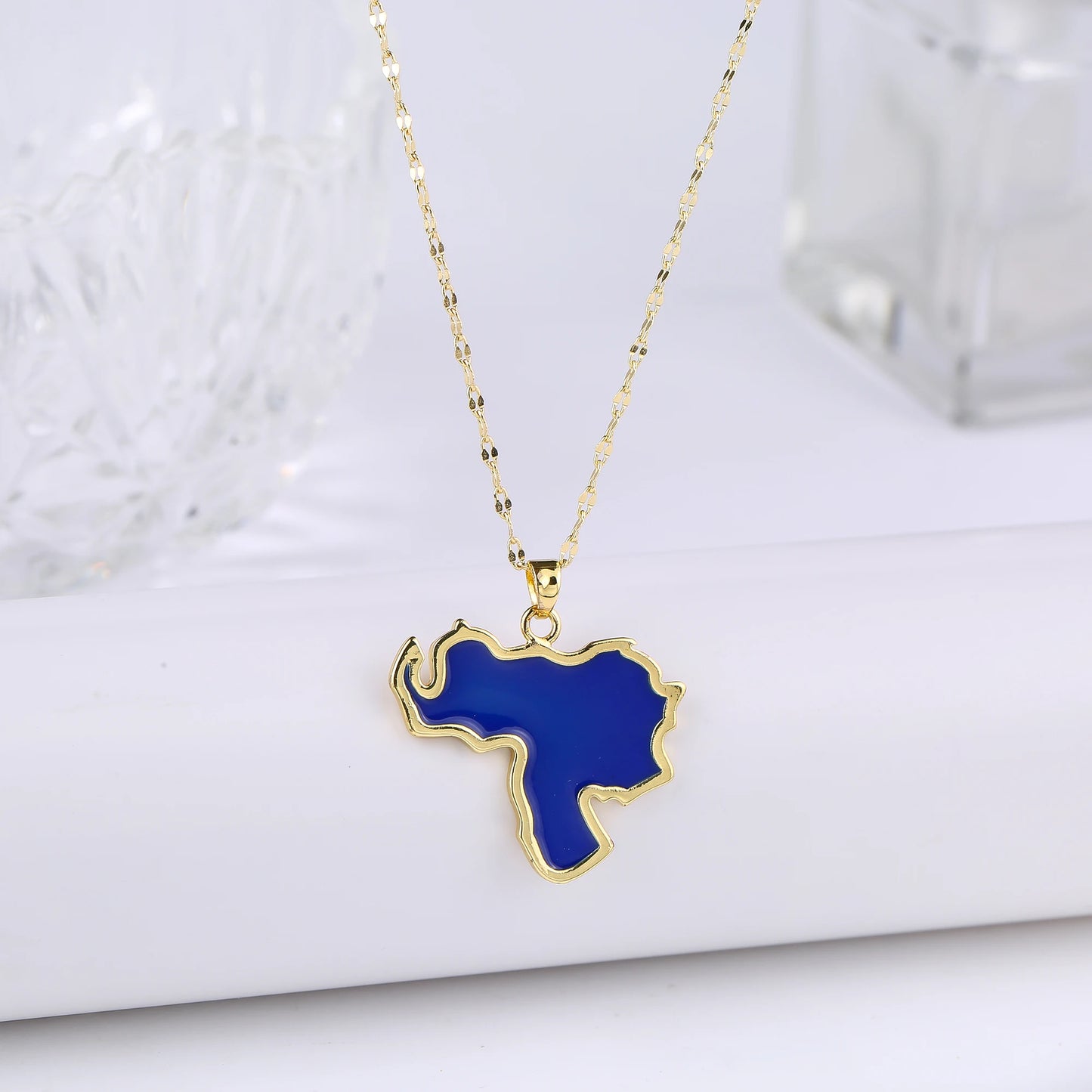 New Classic Venezuela Dominica Mexico Map Flag Pendant Necklace For Men Women Party Festival Ethnic Gold Color Jewelry Gift