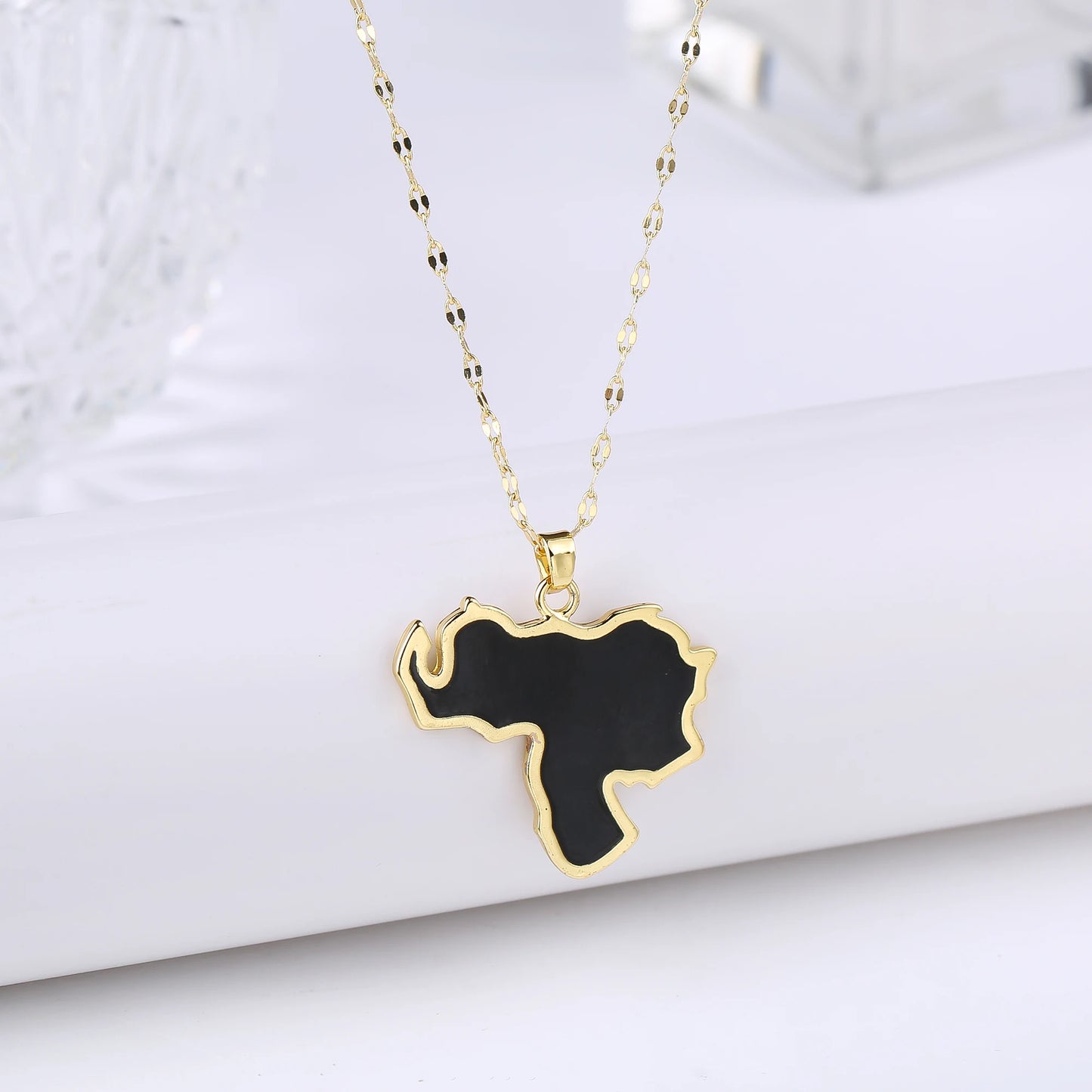 New Classic Venezuela Dominica Mexico Map Flag Pendant Necklace For Men Women Party Festival Ethnic Gold Color Jewelry Gift