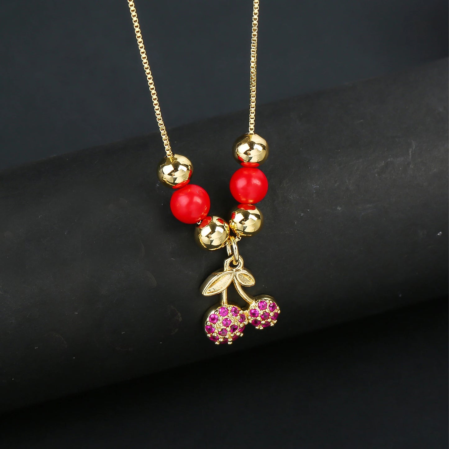 Hot Sale Crystal Red Cherry Pendant Necklace For Woman Gold Plated Fruit Collarbone Chain Fashion Daily Party Jewelry Gift