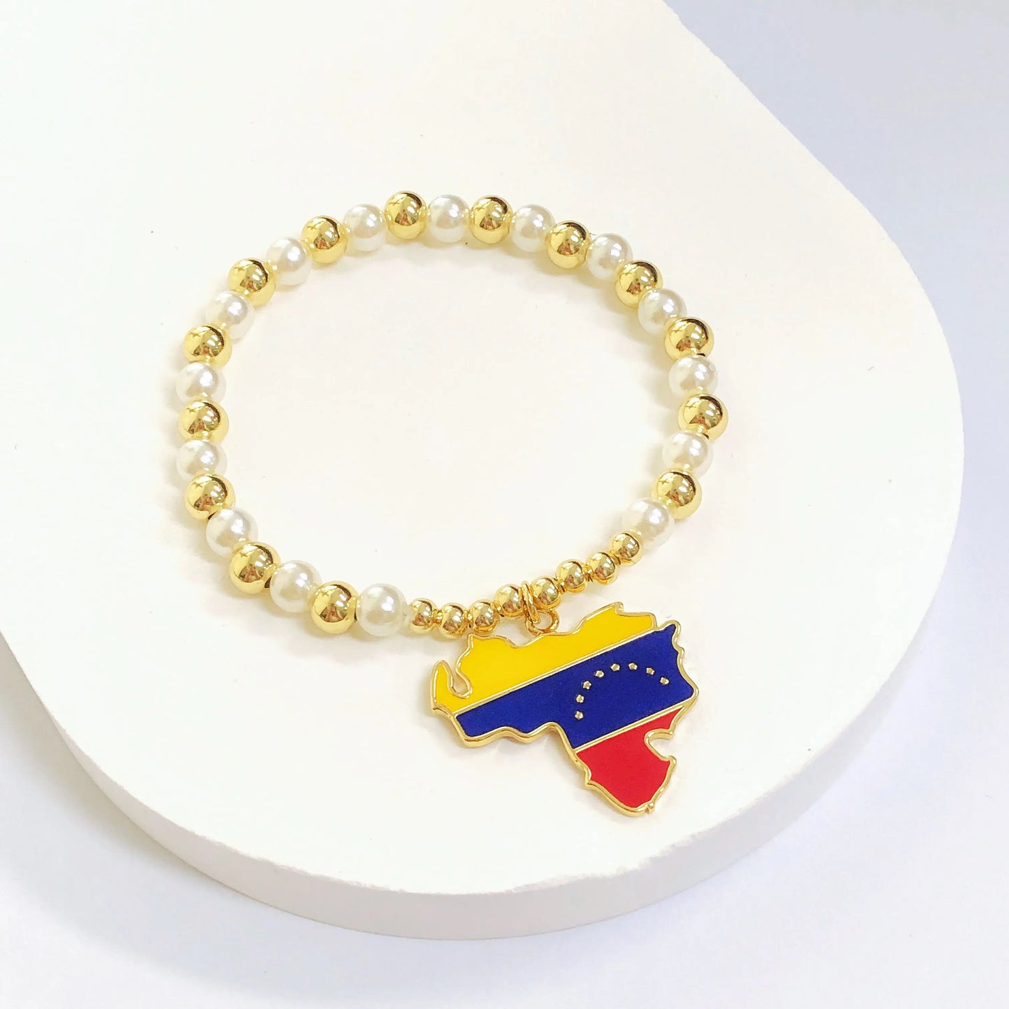 New Fashion Venezuelan Mexican Dominican Map Pendant Woven Pearl Chain Bracelet for Men Women Party Jewelry National Day Gift