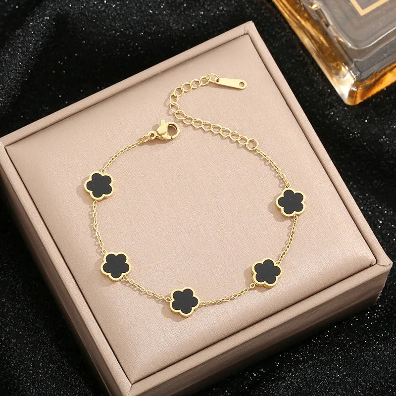 1Pc 18K Gold Plated Five-Leave Flower Design Stainless Steel Bracelet for Women Girl, Elegant Floral Style Hand Decor Bracelet