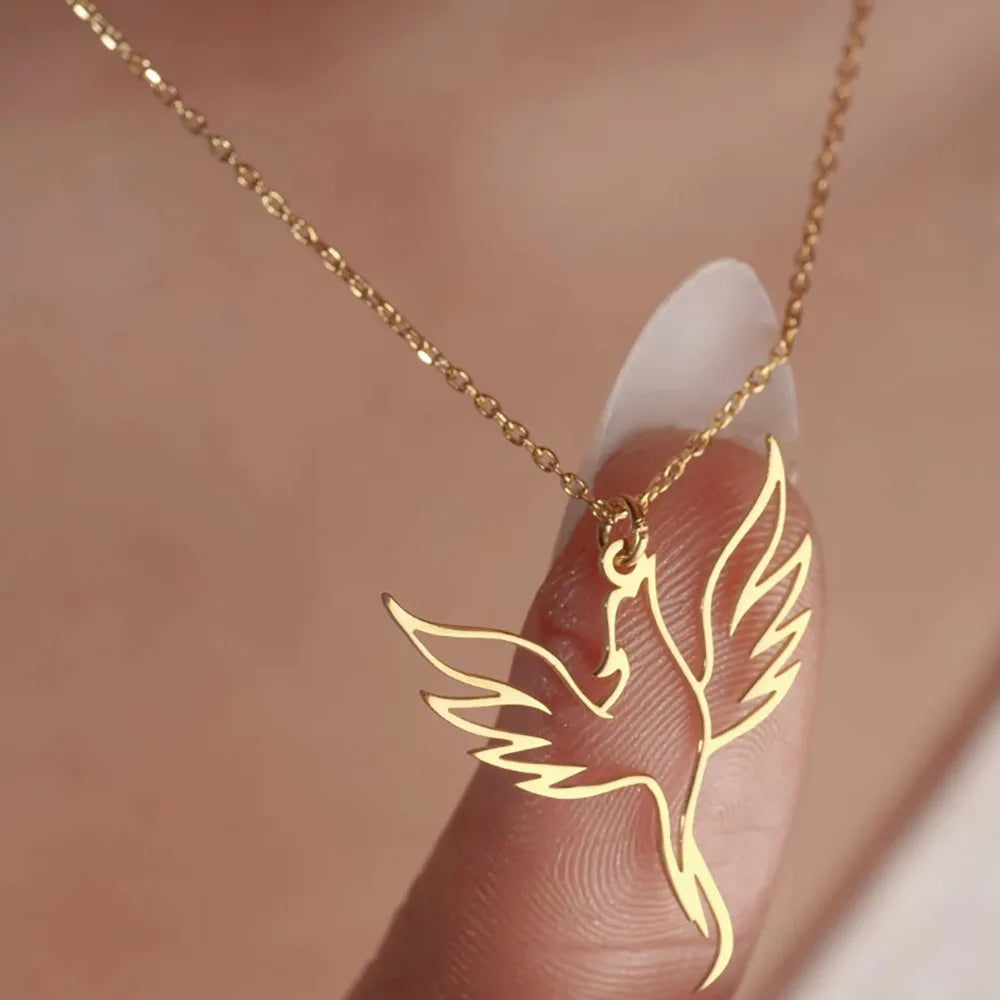 Creative Hollowed out Phoenix Necklace Made of Stainless Steel, Fashionable and Personalized Gift for Women