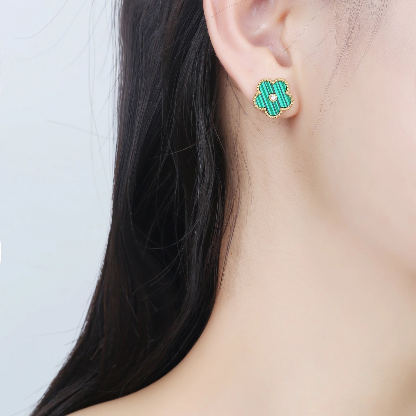 Trending Shell Flower Stainless Steel Five Leaf Flower Stud Earrings for Women Clover Ear Piercing Fashion Jewelry Party Gifts