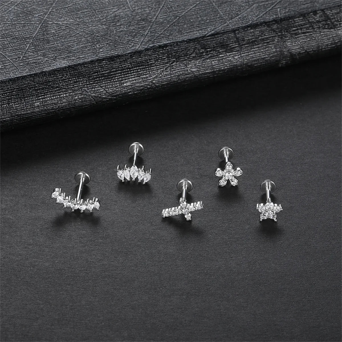 1/5Pcs 316L Stainless Steel Delicate Flower Tragus Cartilage Stud Earring,Internally Threade Daith Helix Ear Piercing Jewelry