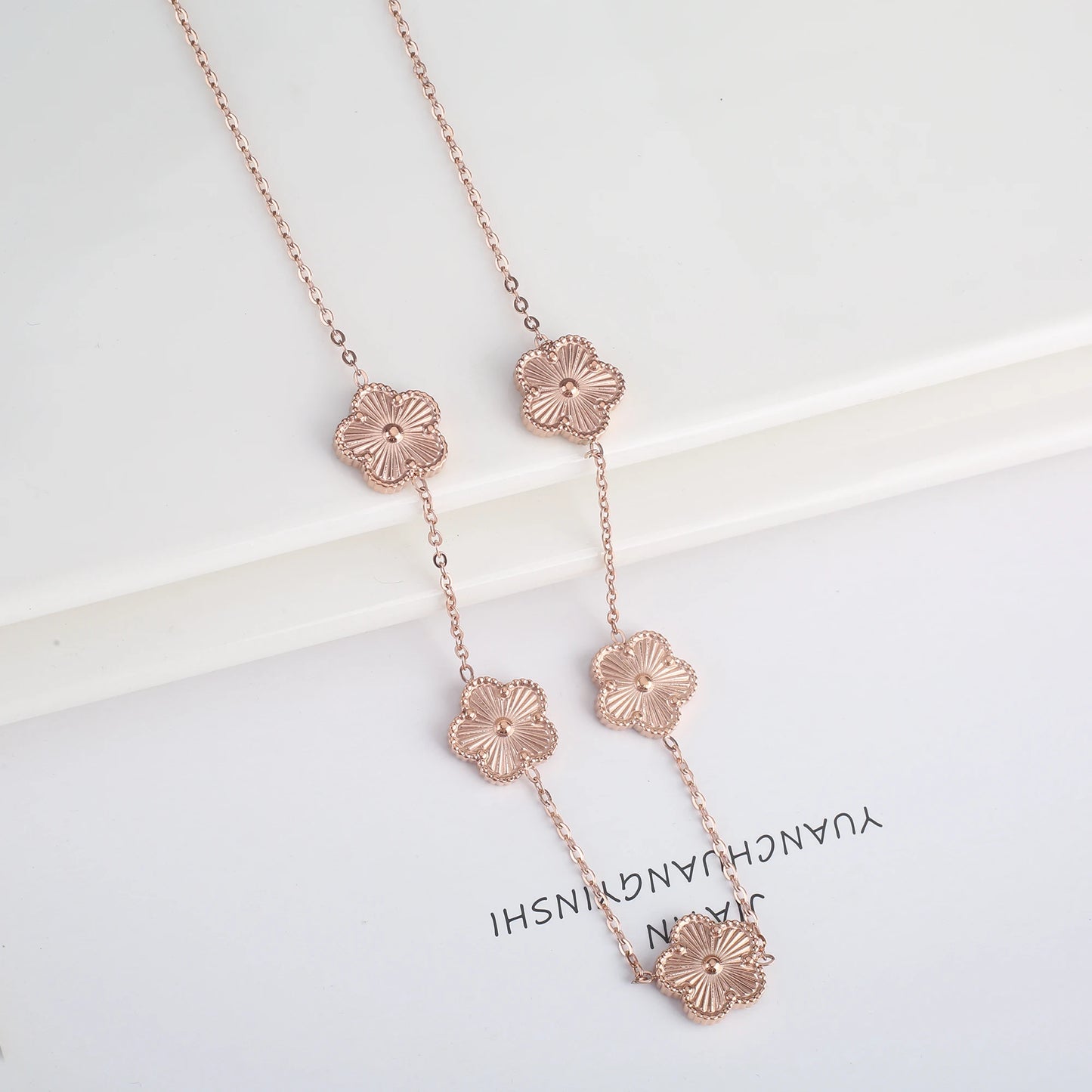 Waterproof Clover five-leaf flower Metal Laser Stainless Steel Jewelry Set Classic for Woman Luxury Party Jewelry Daily Wear