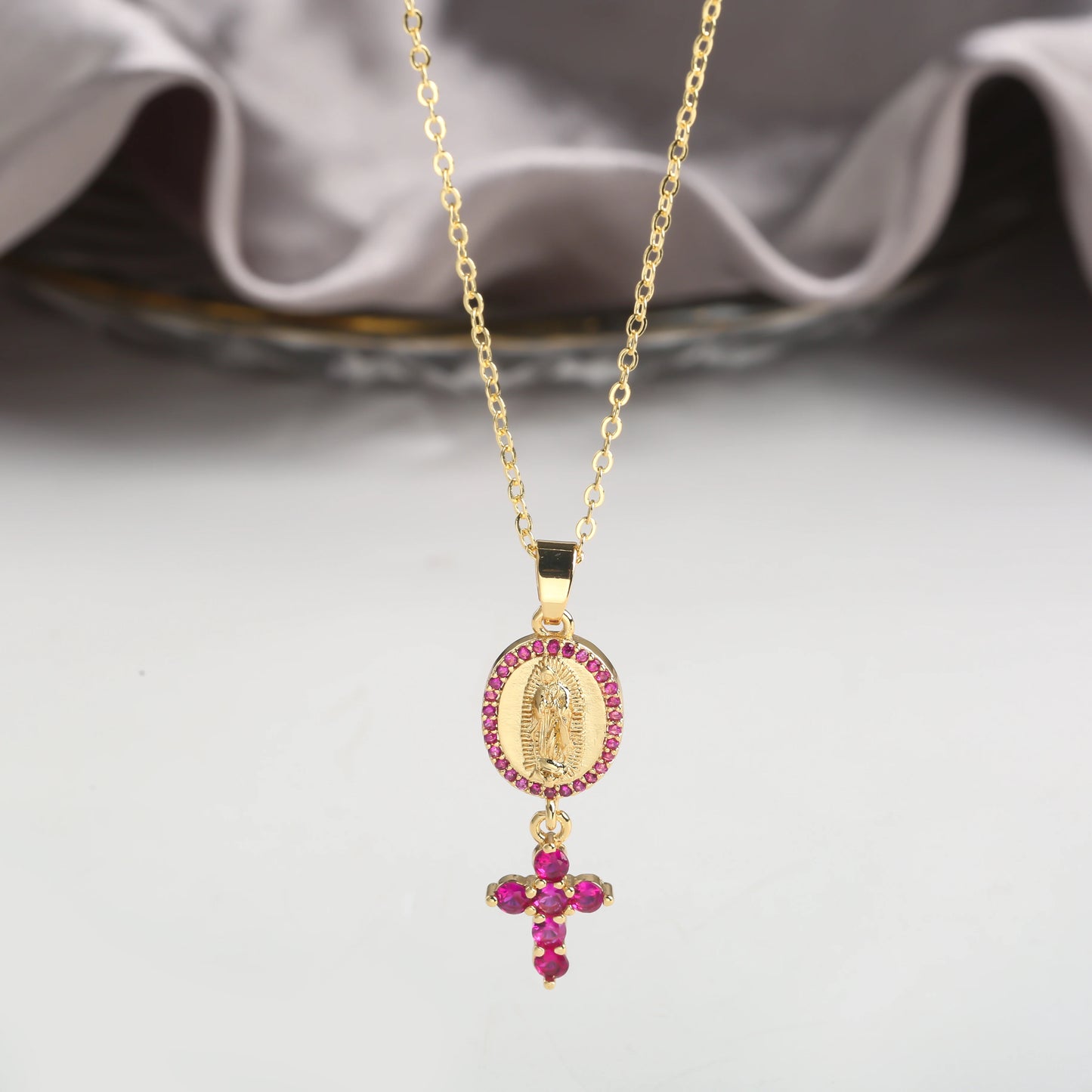 High Quality Bracelet Zirconia Virgin Mary Cross Pendant Necklace Classic for Woman Girl Party Religious Jewelry Accessories