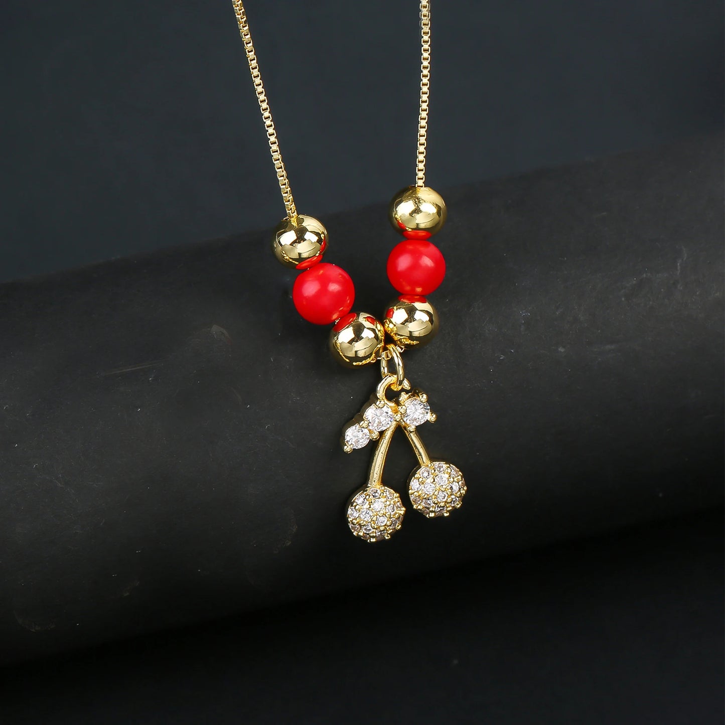 Hot Sale Crystal Red Cherry Pendant Necklace For Woman Gold Plated Fruit Collarbone Chain Fashion Daily Party Jewelry Gift