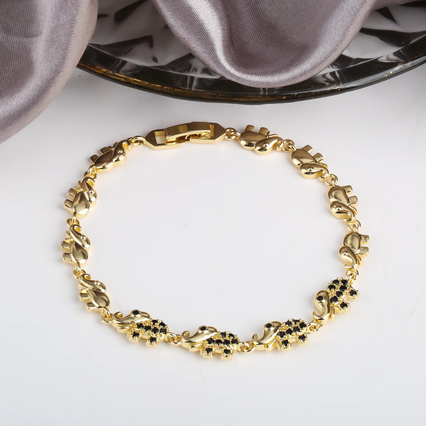 6 Colors New Trendy Gold plated Zirconia Elephant Bracelet Fashion Animal Bangle Punk Style For Woman Jewelry Gift Daily Wear