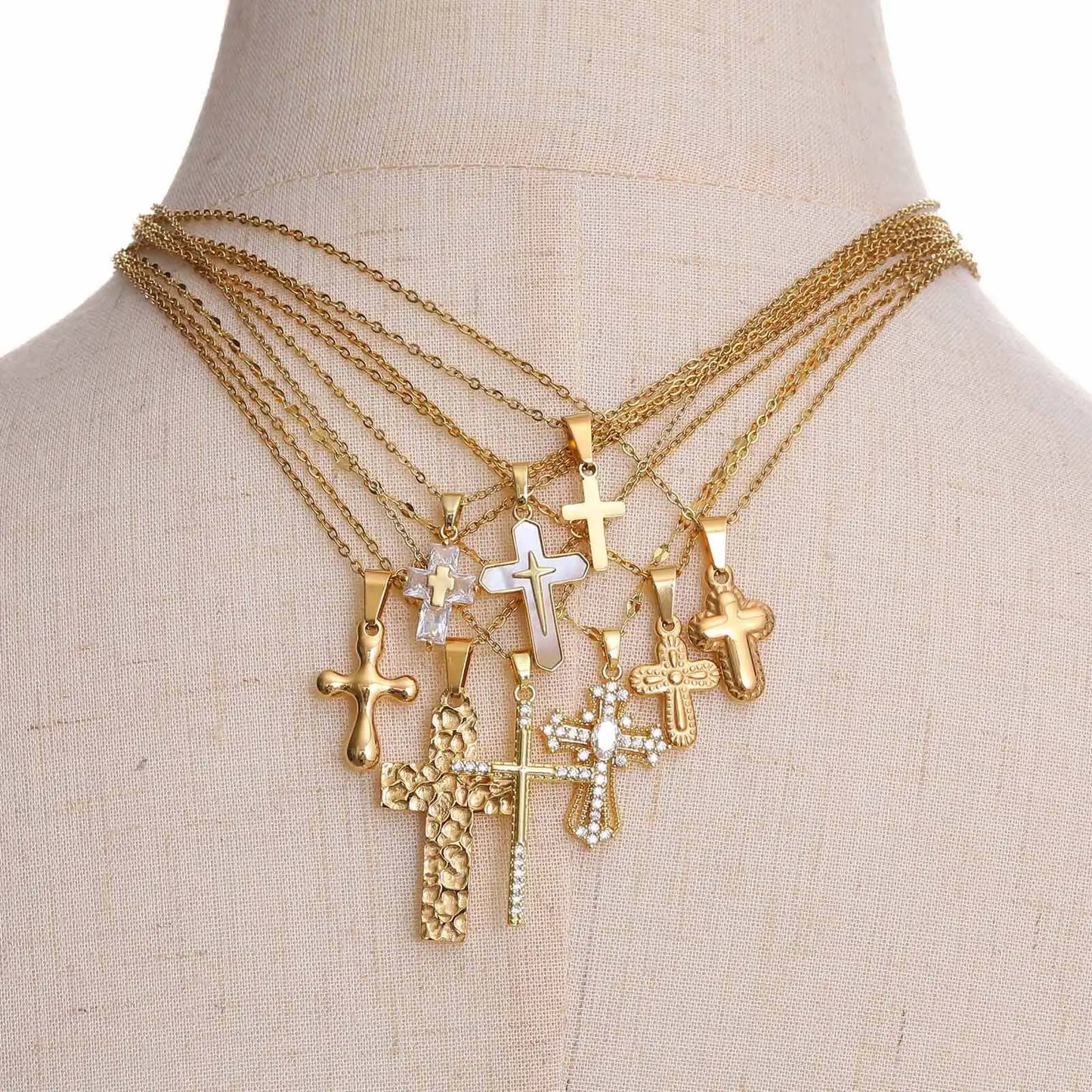 Vnox Christian Religion Necklaces For Women Men,Stainless Steel Chain Cross Pendant Charm Necklace,Classic Gold Plated Jewelry