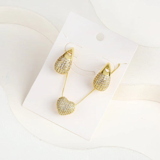 Light Luxury Sparkling Zircon Comma Jewelry Set Simple Teardrop Heart Necklace Earrings Classic for Woman New Fashion Jewelry