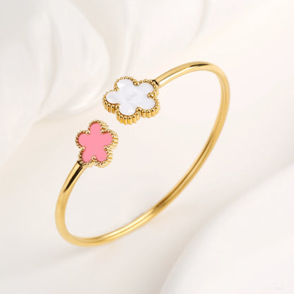 New Creative Stainless Steel Plant Five-Leaf Flower Open Bangle Simple For Woman Girl Fashion Party Jewelry Accessories Clover